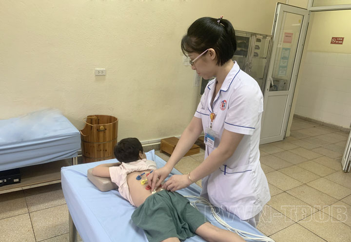 Điều trị cho trẻ rối loạn phổ tự kỷ bằng phương pháp y học cổ truyền