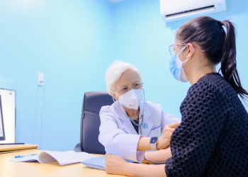Đổi góc nhìn trong điều trị ung thư: Y học cổ truyền và dinh dưỡng cần được coi trọng